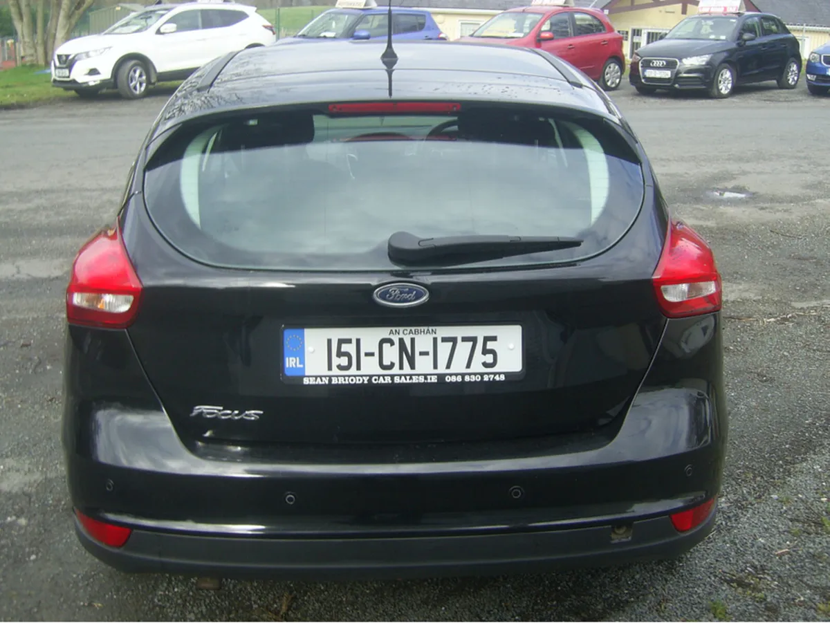 Ford Focus 1.5 TDCI TITANIUM 120PS 6SPEED 5DR - Image 2
