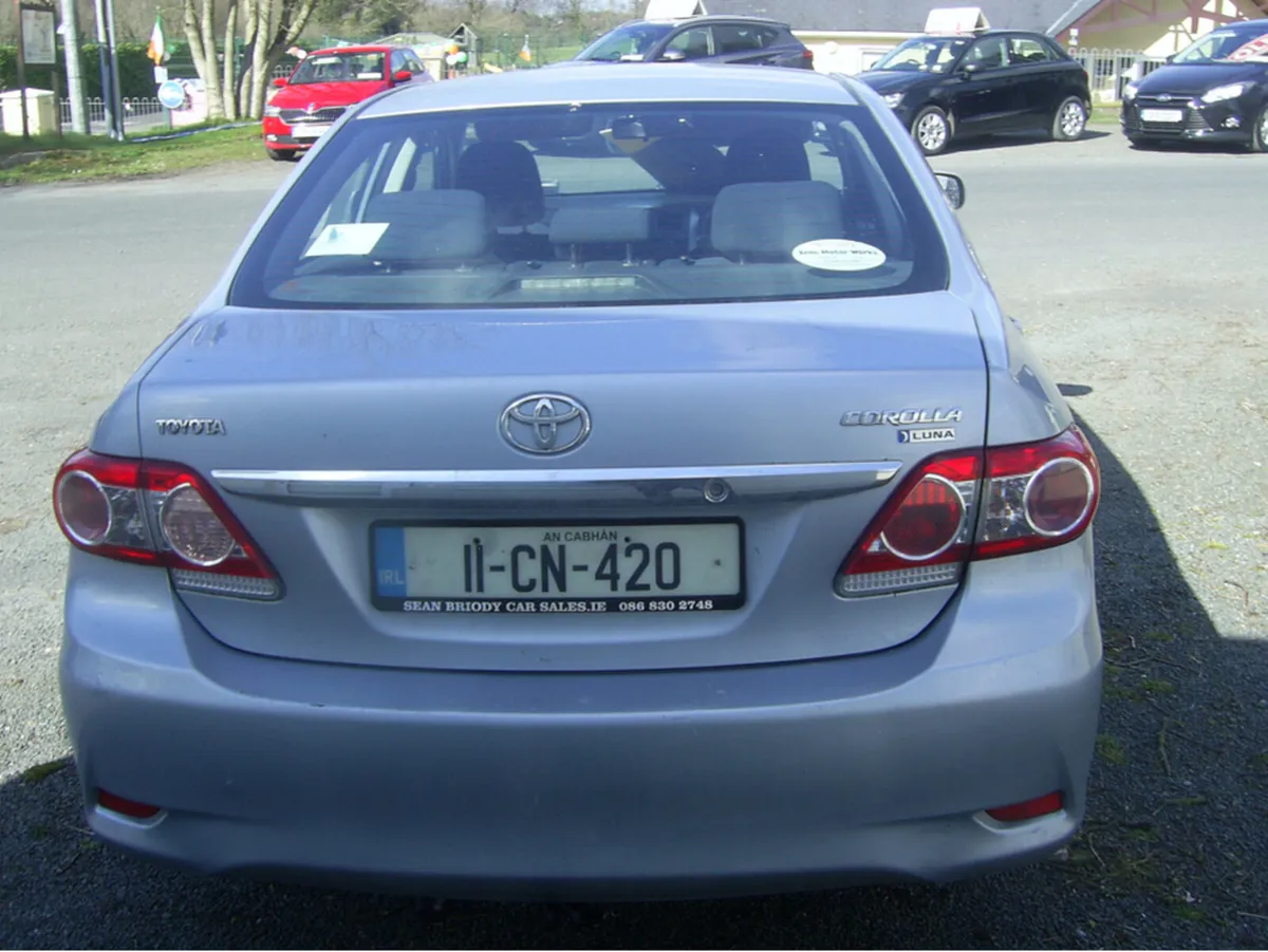 Toyota Corolla 1.4 D-4D LUNA MC 4DR - Image 3