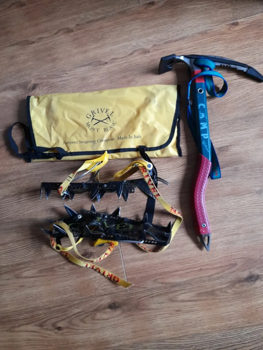 Various technical climbing articles. - Image 1