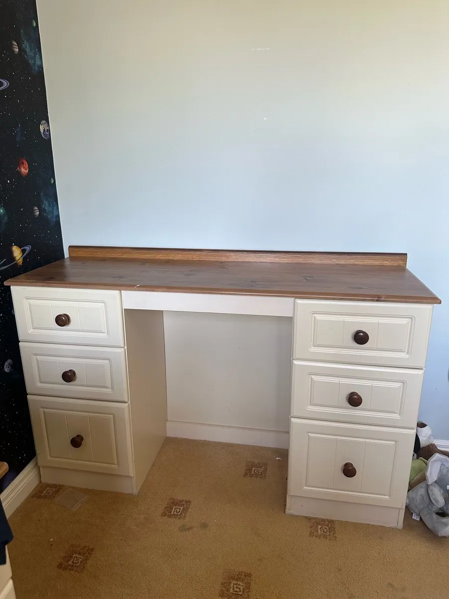 Bedroom wardrobe desk bed bedside locker - Image 3
