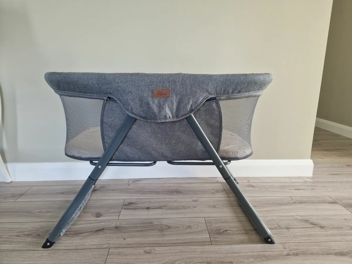 Travel Cot - Image 1