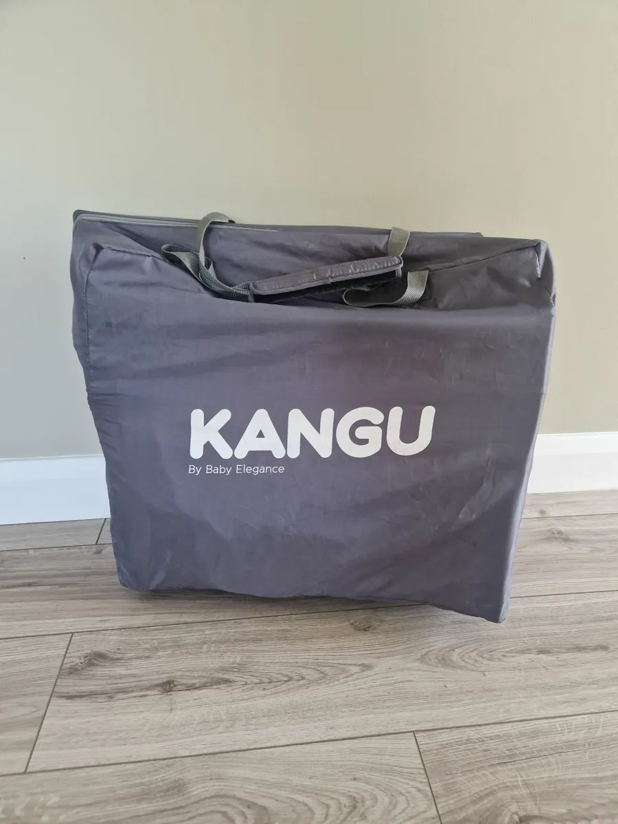 Travel Cot - Image 3