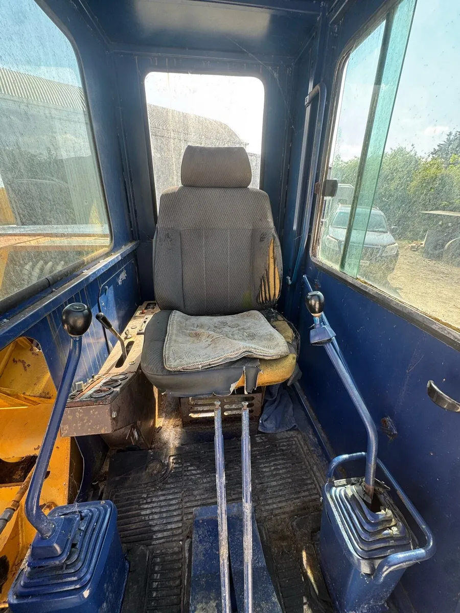 Komatsu pc60 - Image 4