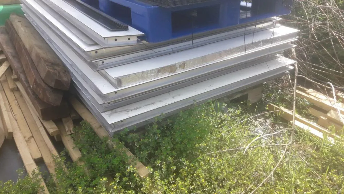 Insulated Panels - Image 1