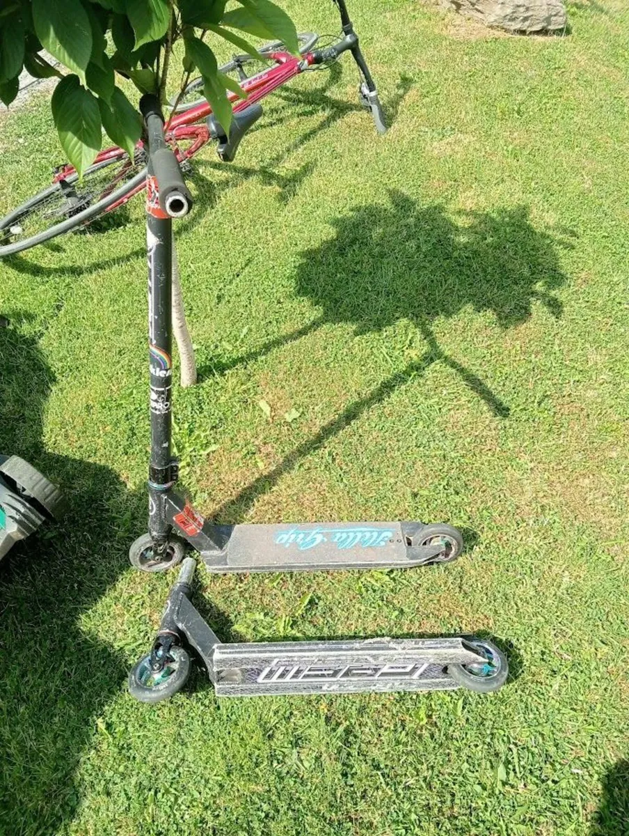 Stunt scooter