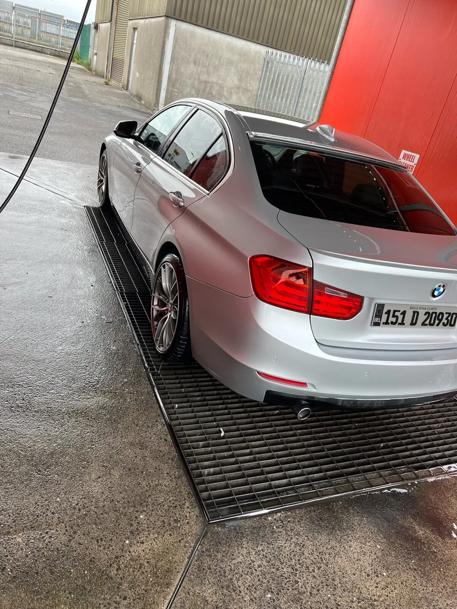 BMW 3 series - Image 3