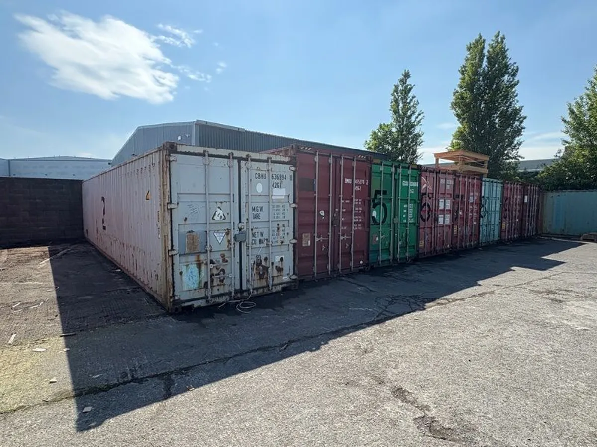 40ft Shipping Containers - Image 4