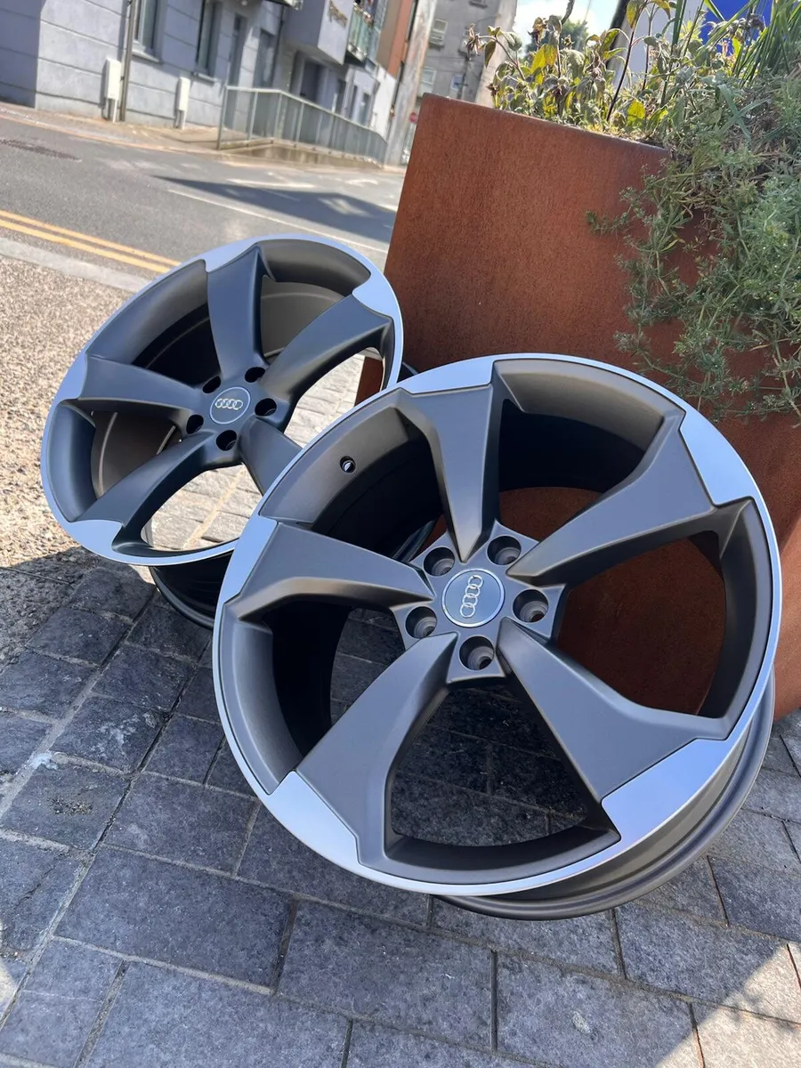 new 19'' TTRS wheels both types - Image 2