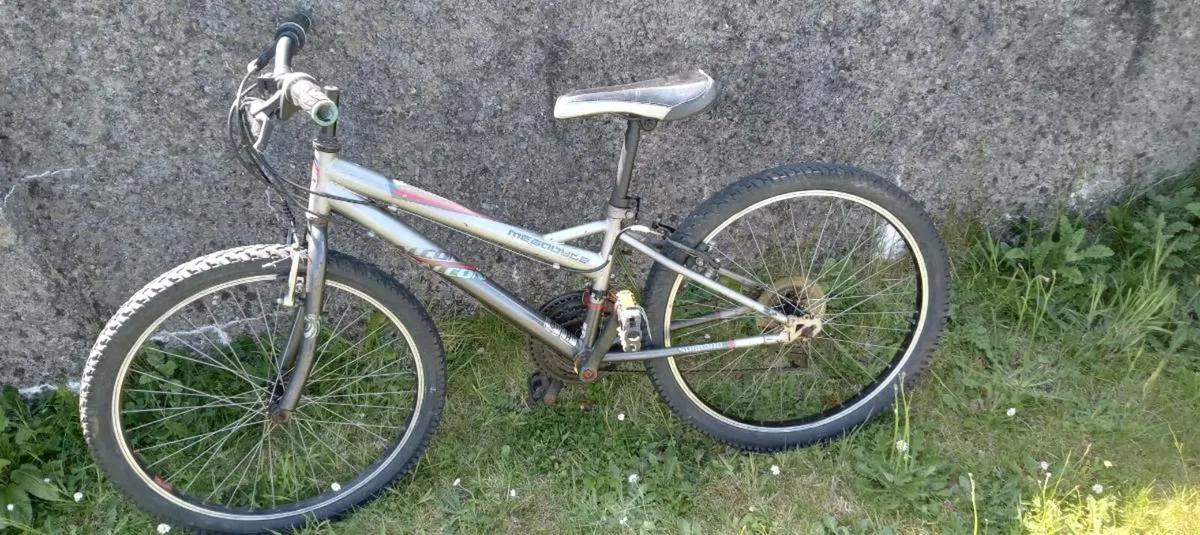 Kids bike - Image 3
