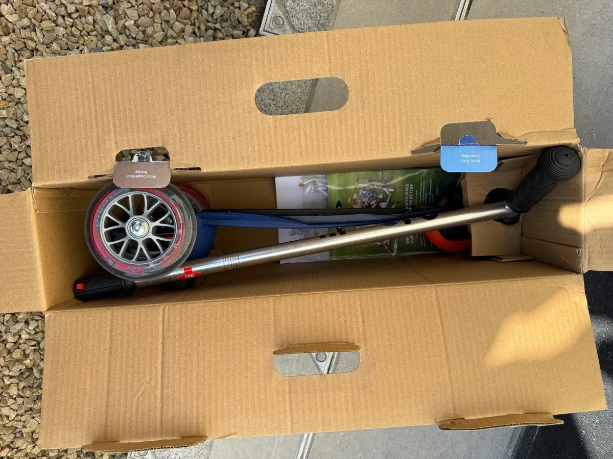 Mini Micro Scooter Classic (unused) - Image 2