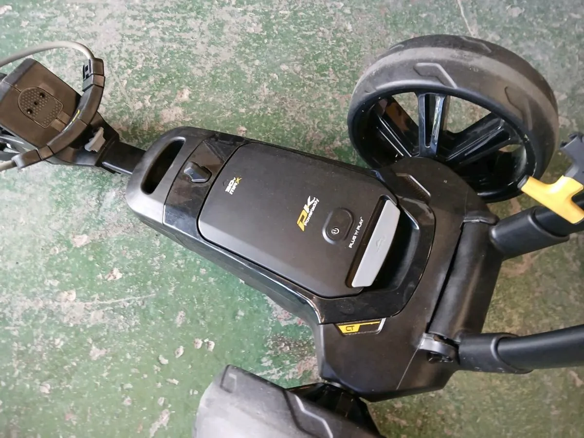 GPS Powakaddy trolley used for 2 games - Image 4