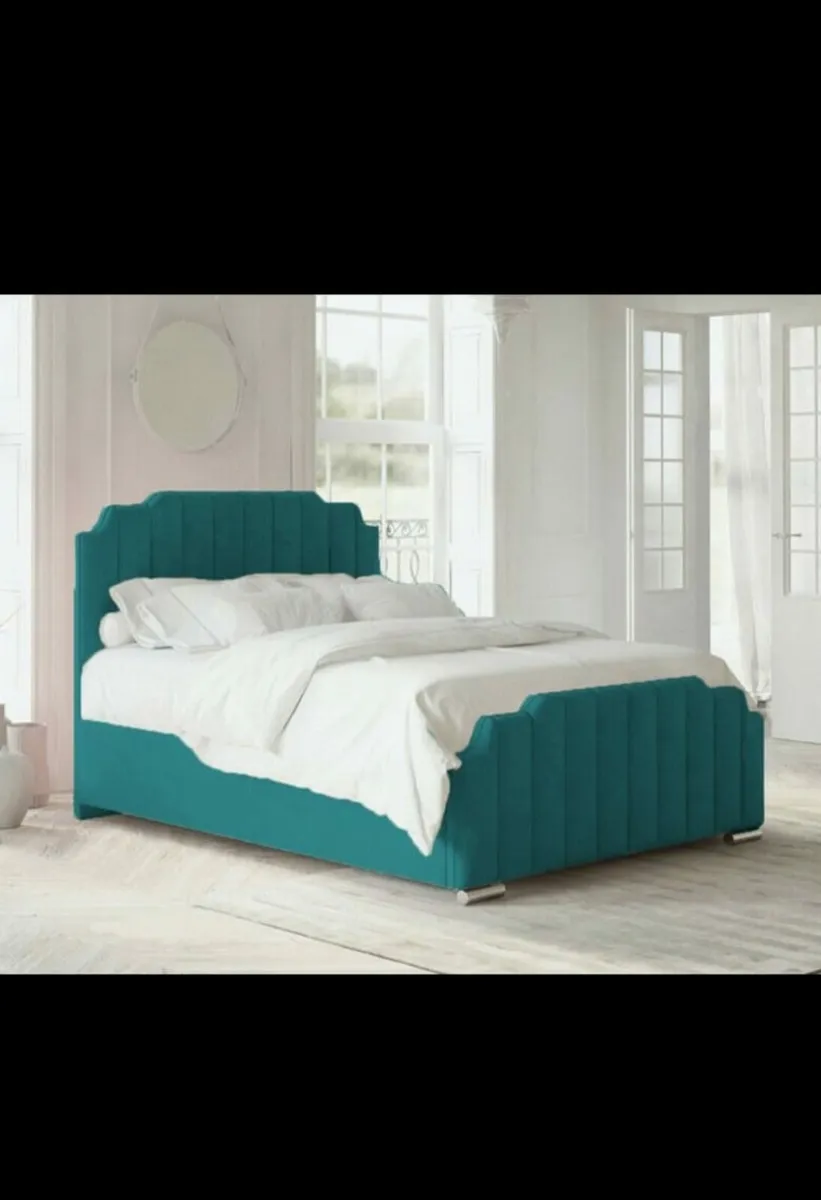 "Queen Bed With Gaslift For Small Homes" - Image 2