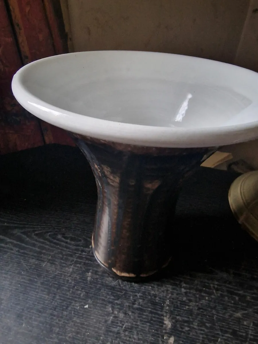 Stephen Pearce pottery - Image 1
