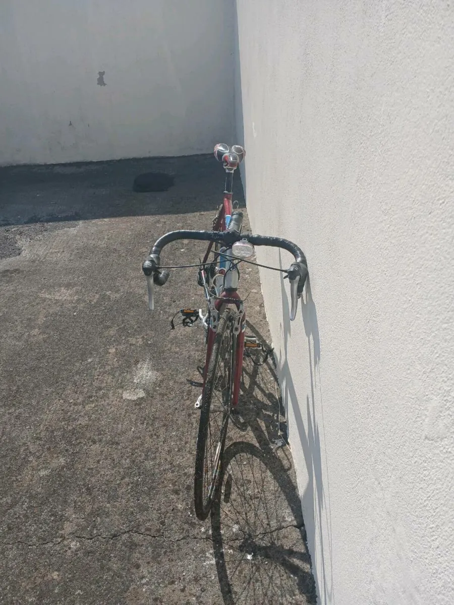 Racing bike - Image 2
