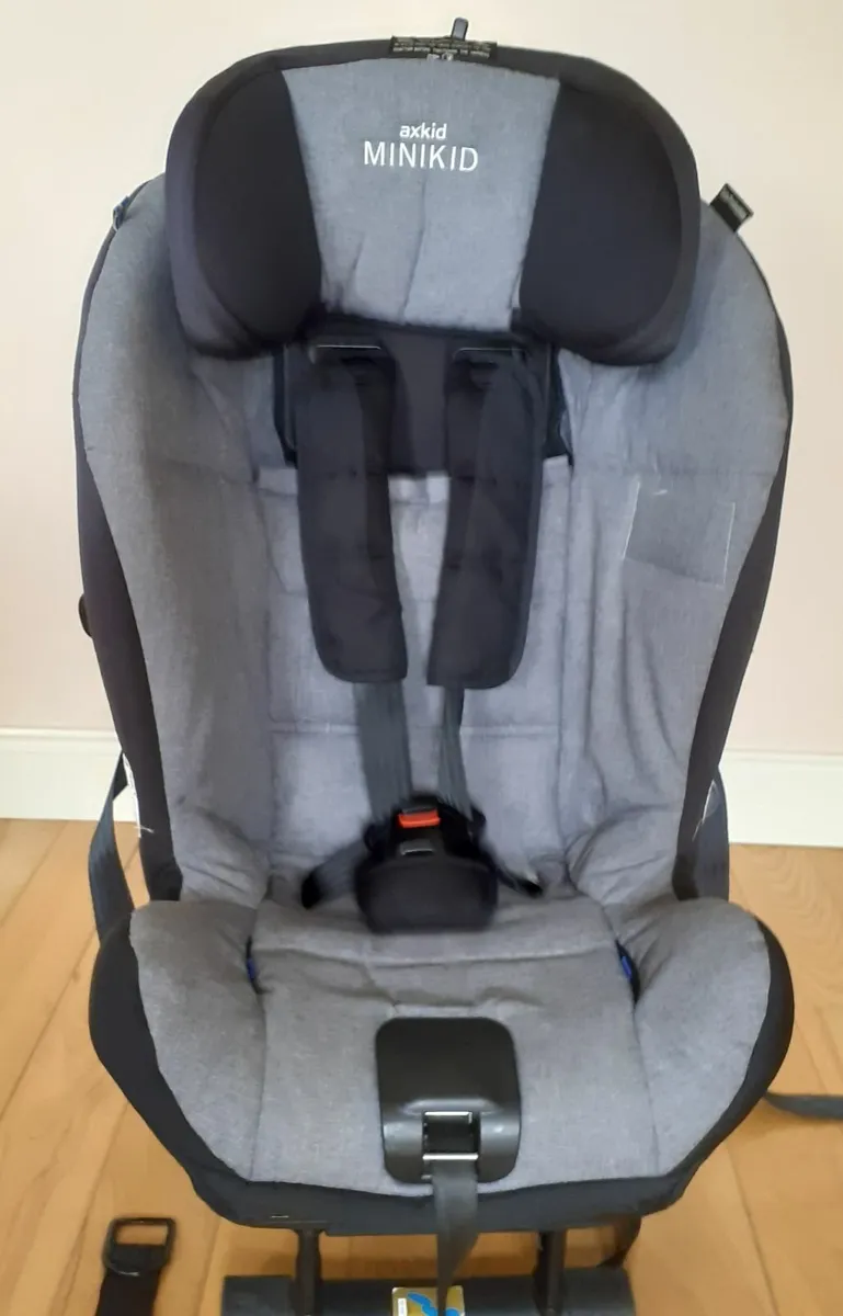 Kids car seat s  and buggie - Image 2
