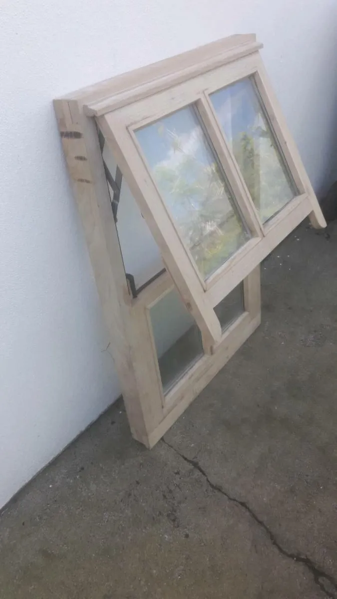 Timber sash windows - Image 3