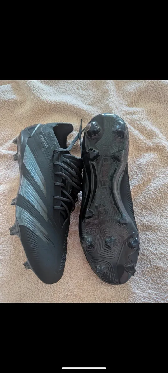 Adidas Predator - Image 2