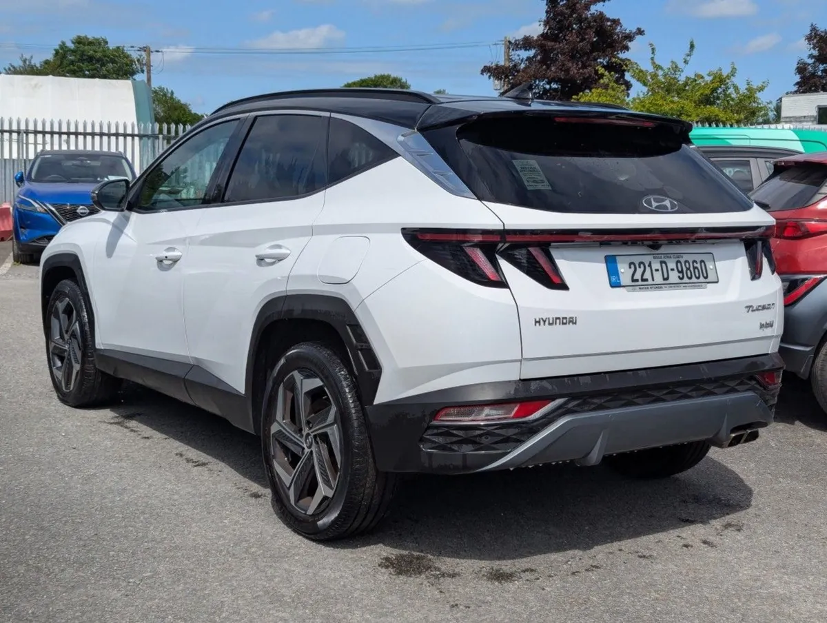 Hyundai Tucson HEV Executive Plus 2 Tone - Image 4