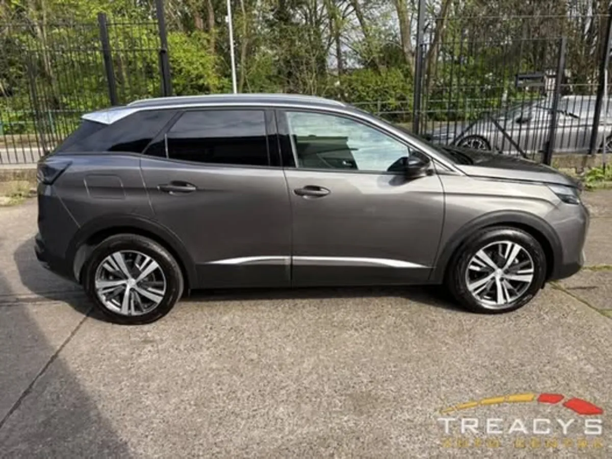 Peugeot 3008 2022 COMMERCIAL - Image 3