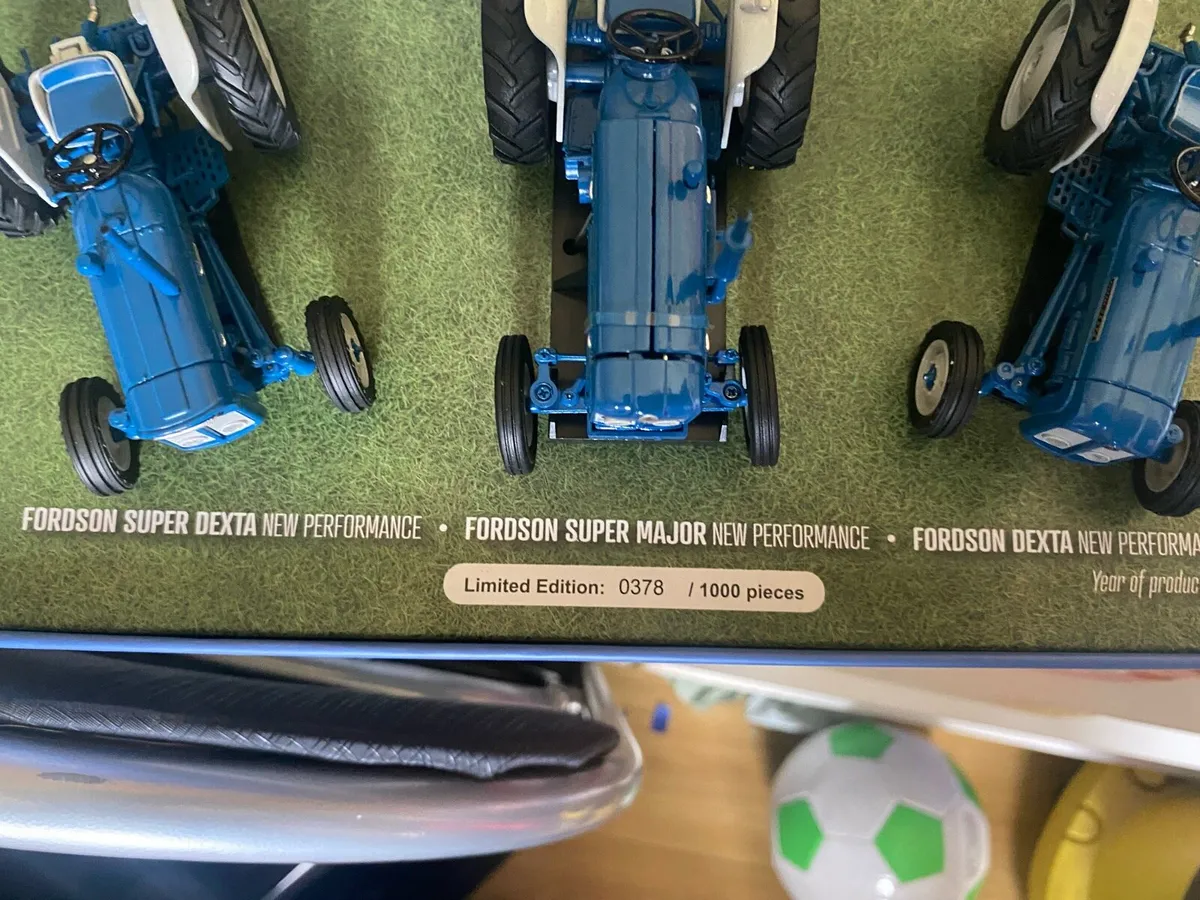 Fordson new performance set 1:32 scale - Image 4