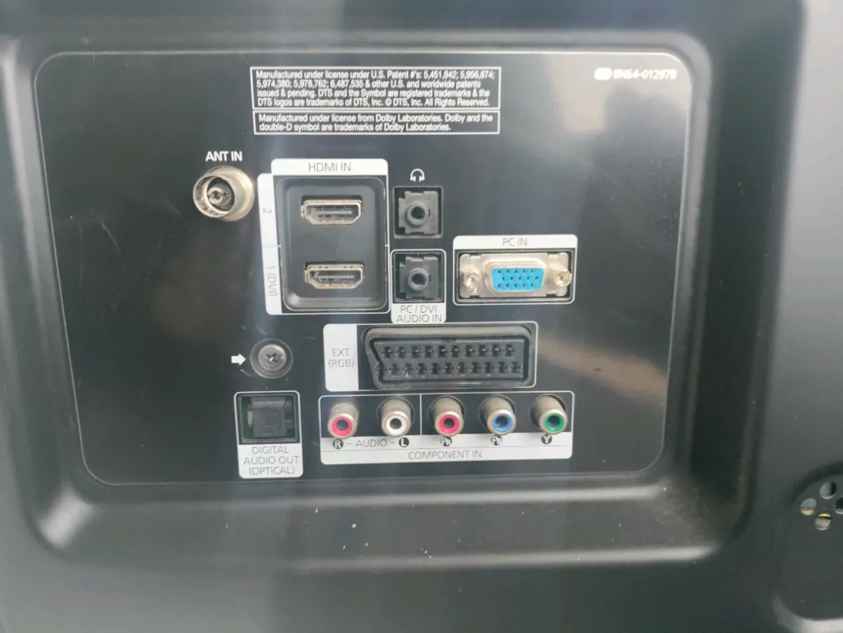 Samsung TV - Image 3