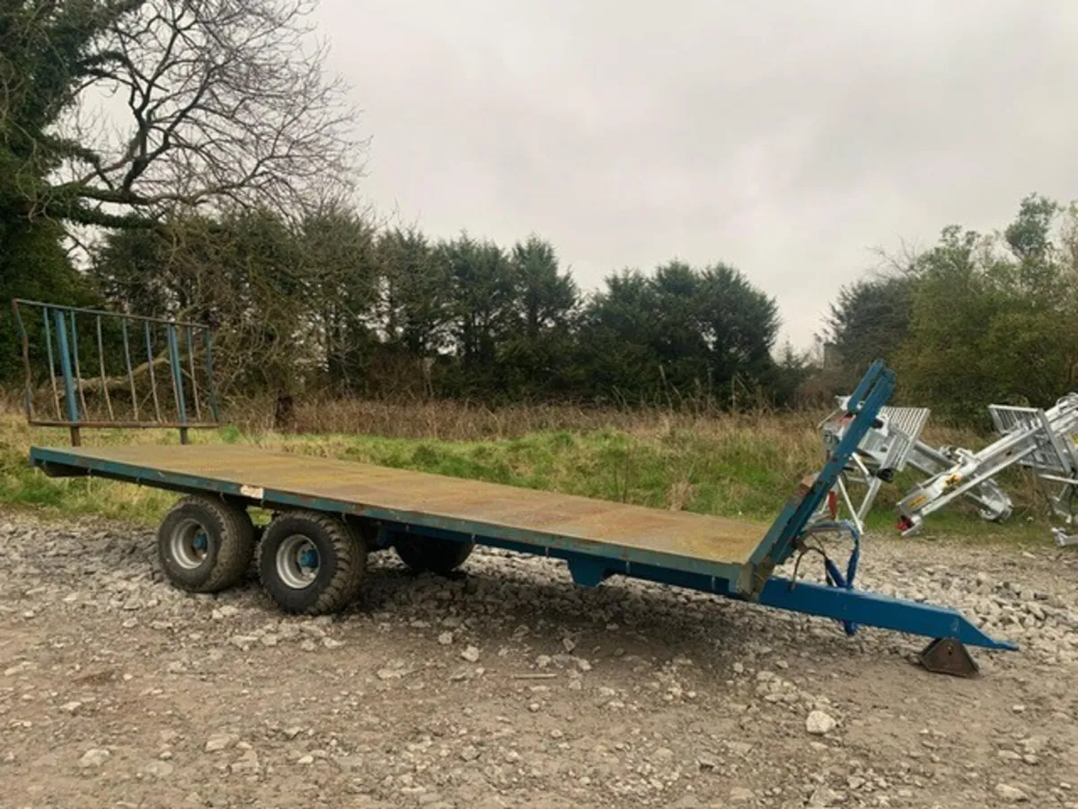 KANE 22' X 8' BALE TRAILER - Image 2