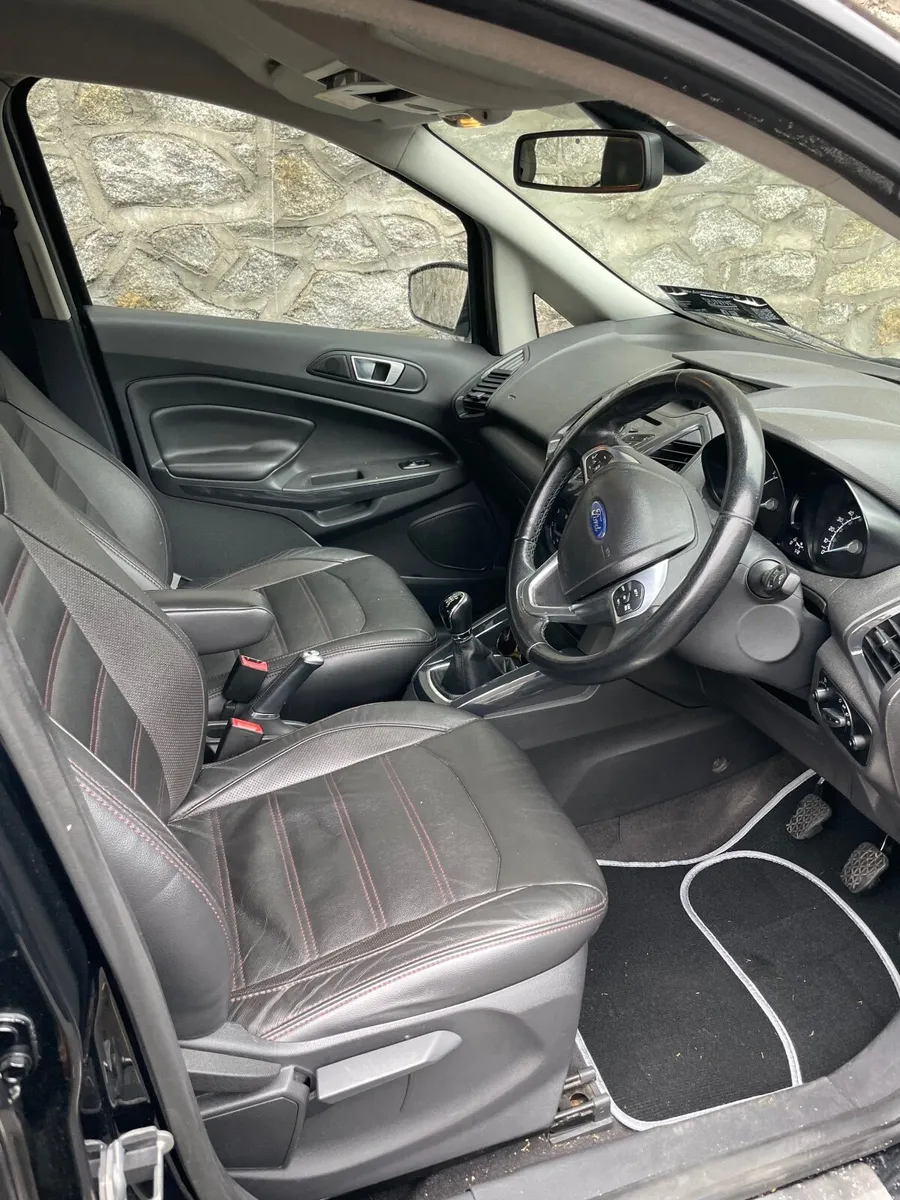 Ford EcoSport 2015 - Image 4