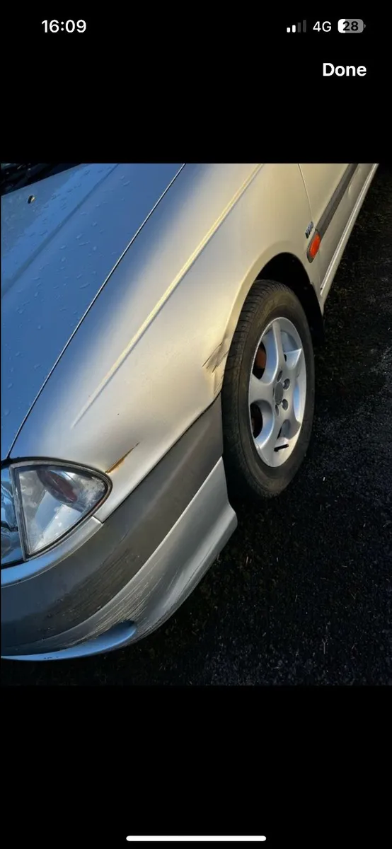 2002 Toyota avensis - Image 2