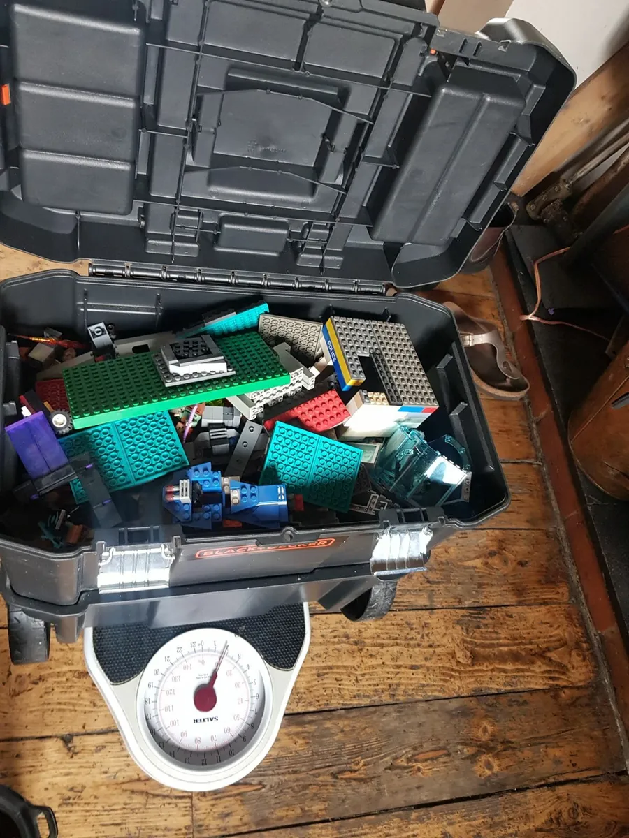 2 x 10 kg boxes lego - Image 3
