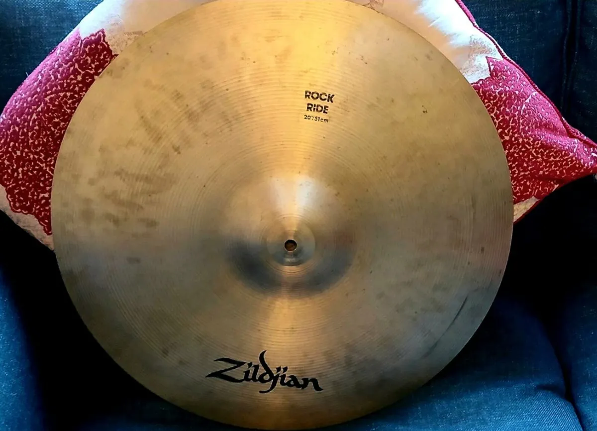 Zildjian avedis 20" rock ride cymbal - Image 1