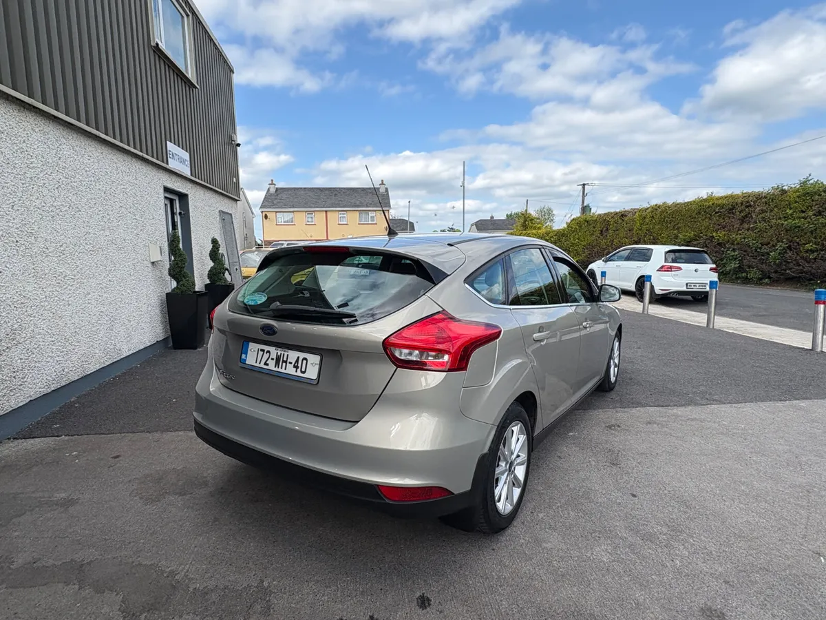 Ford Focus Titanium 2017 - Image 3