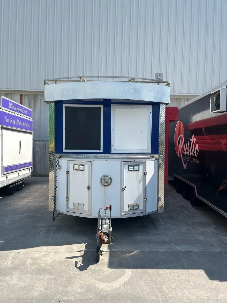 Catering Trailer - Image 2