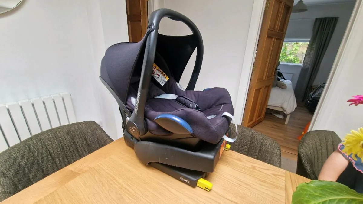 MaxiCosi Cabriofix - Image 3