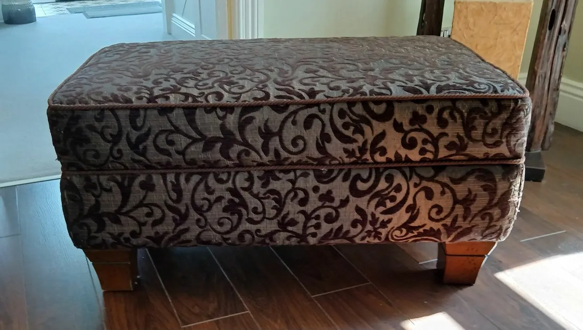 Sofas - Image 2