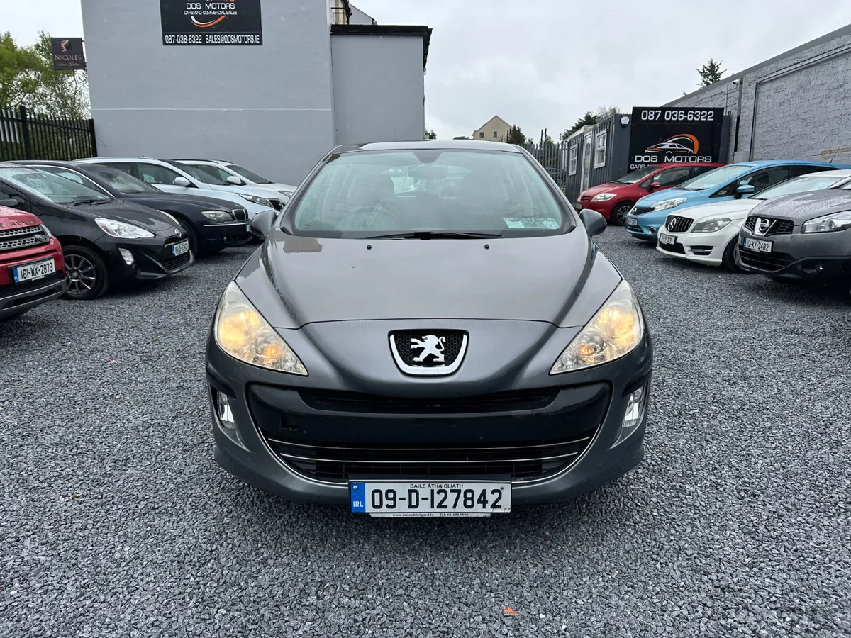 Peugeot 308 2009 - Image 2