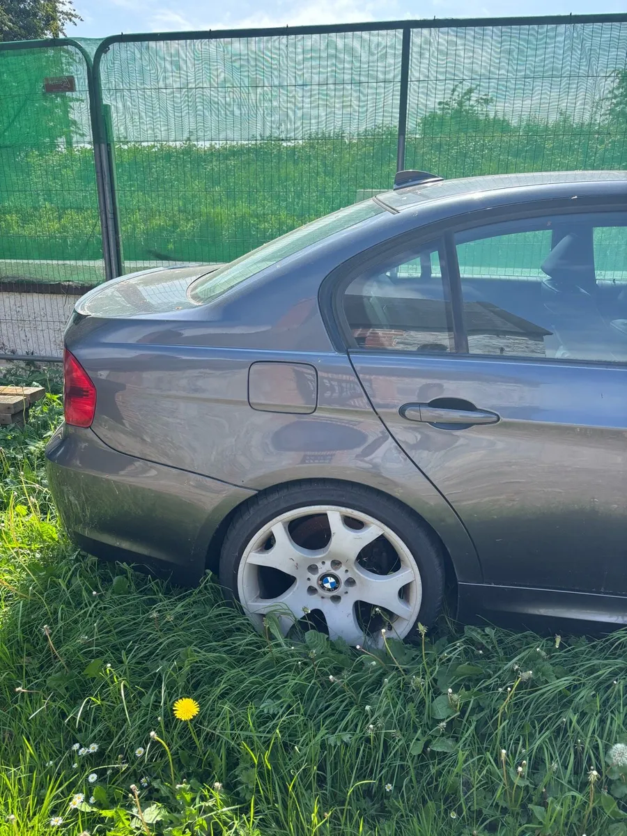 BMW - Image 3