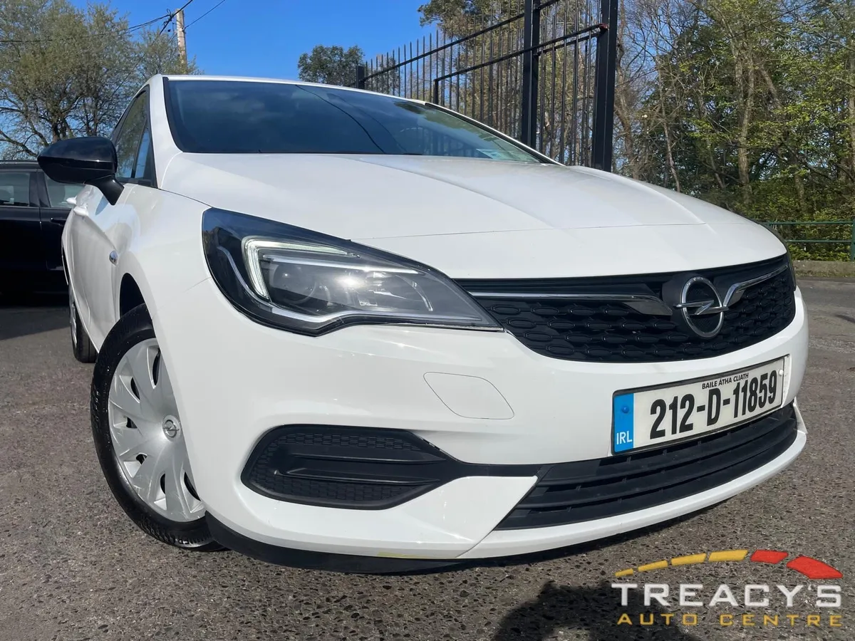 Opel Astra 2021 COMMERCIAL - Image 1