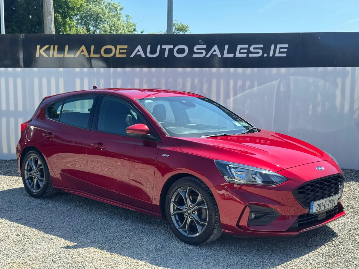 202Ford Focus 1.0 Petrol ST-Line (Very Low miles) - Image 1