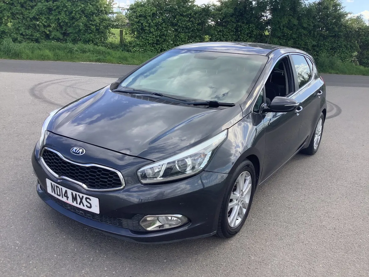 Kia Ceed 2014 very low miles 52000 miles - Image 2