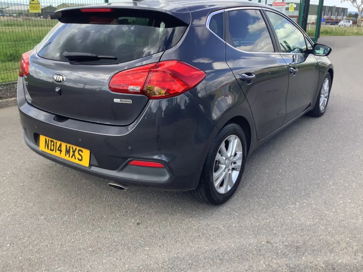 Kia Ceed 2014 very low miles 52000 miles - Image 3