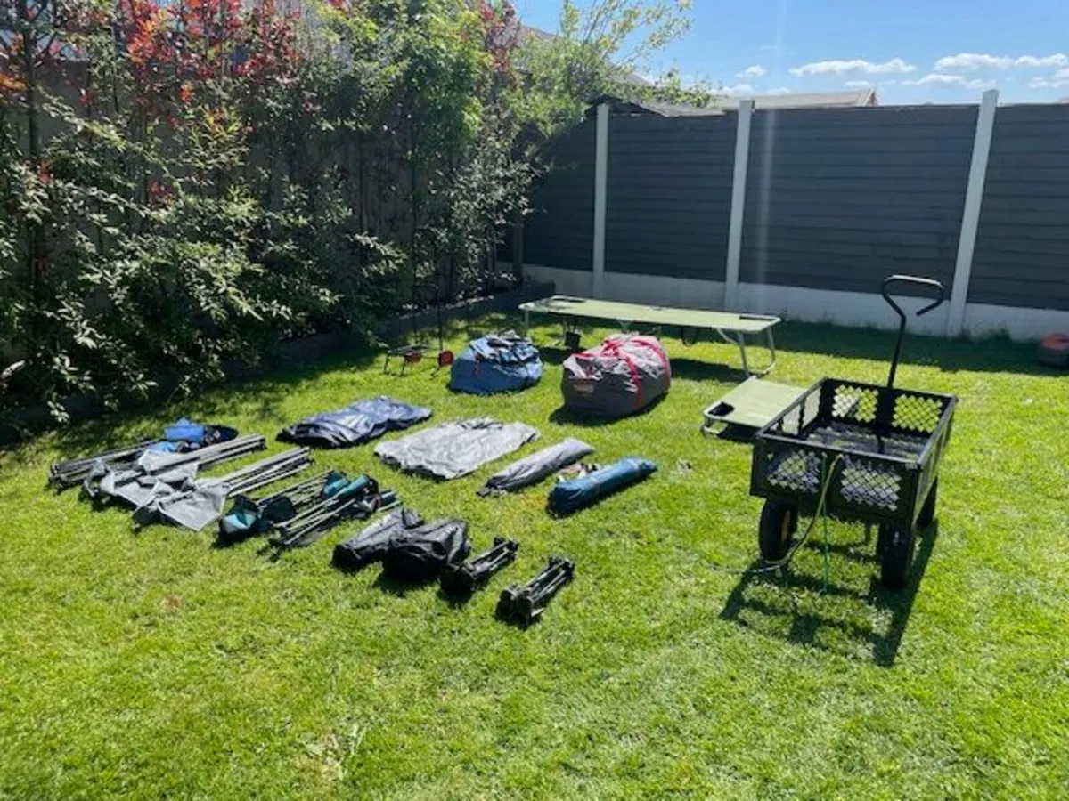 Camping equipment - Image 1