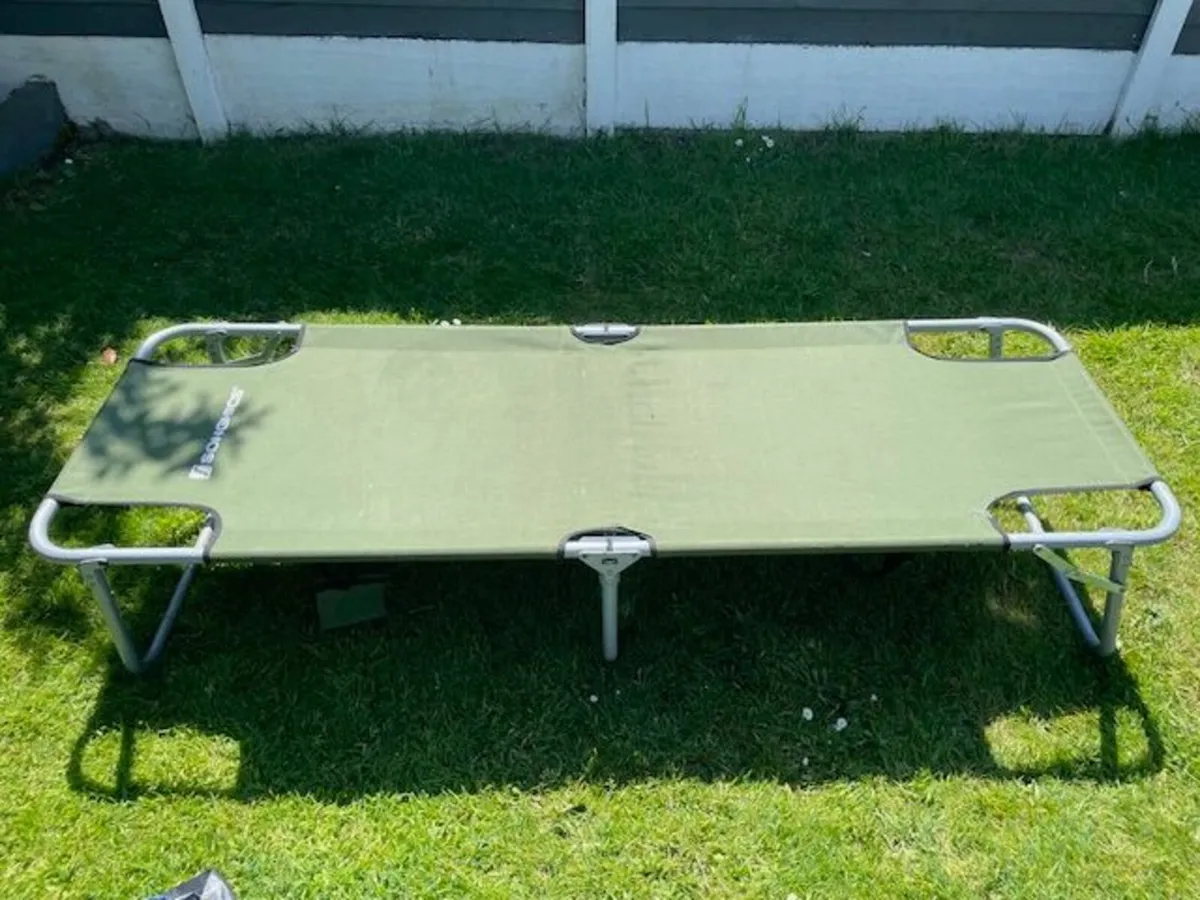 Camping equipment - Image 3