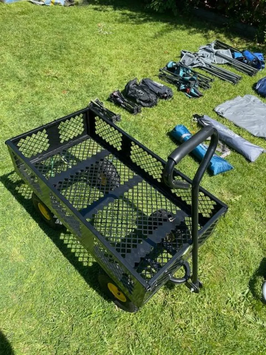 Camping equipment - Image 4