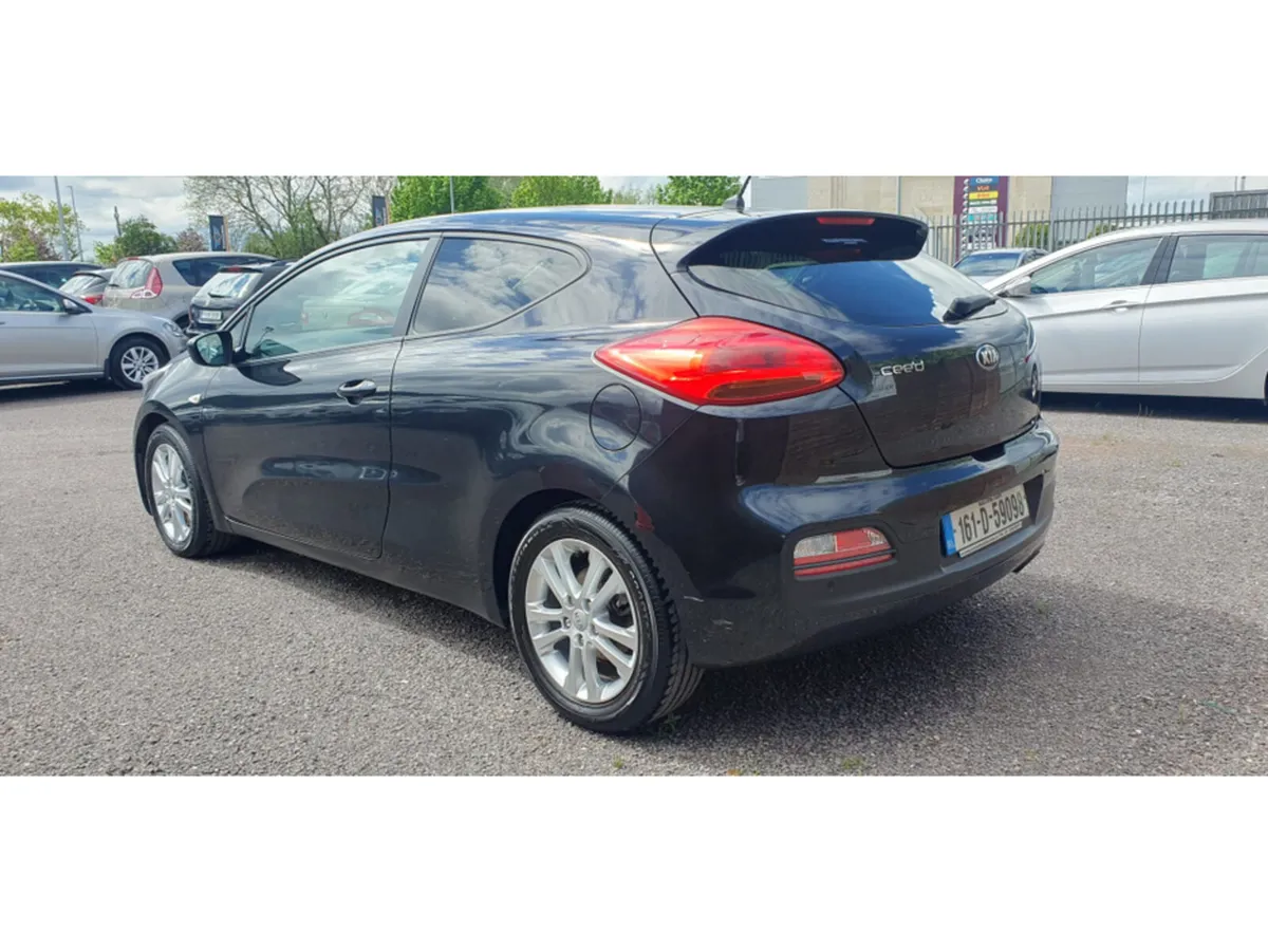 Kia ProCeed PRO CEED 1.4 SR-7 GDI 3DR - Image 4