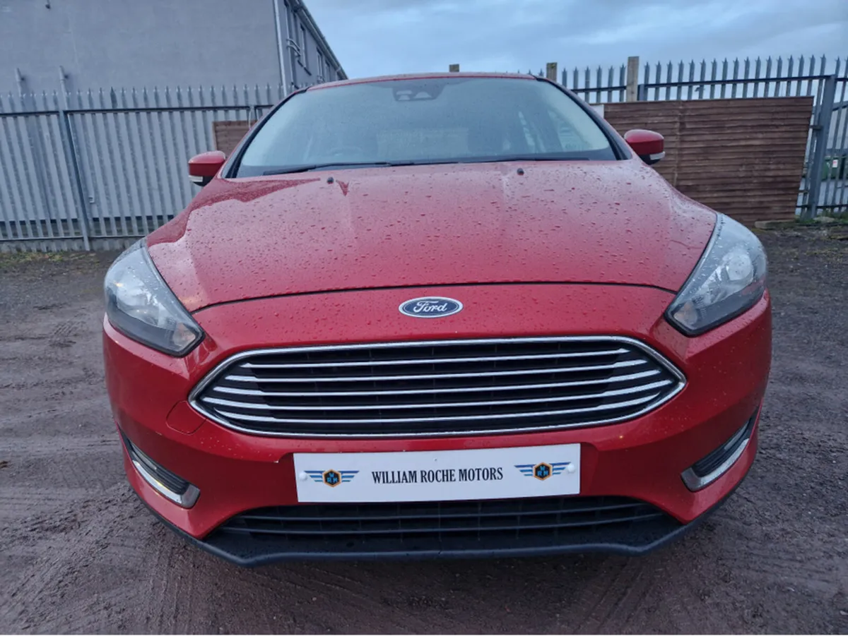 Ford Focus 1.5 TDCI TITANIUM S/S 12 120PS 5DR - Image 3