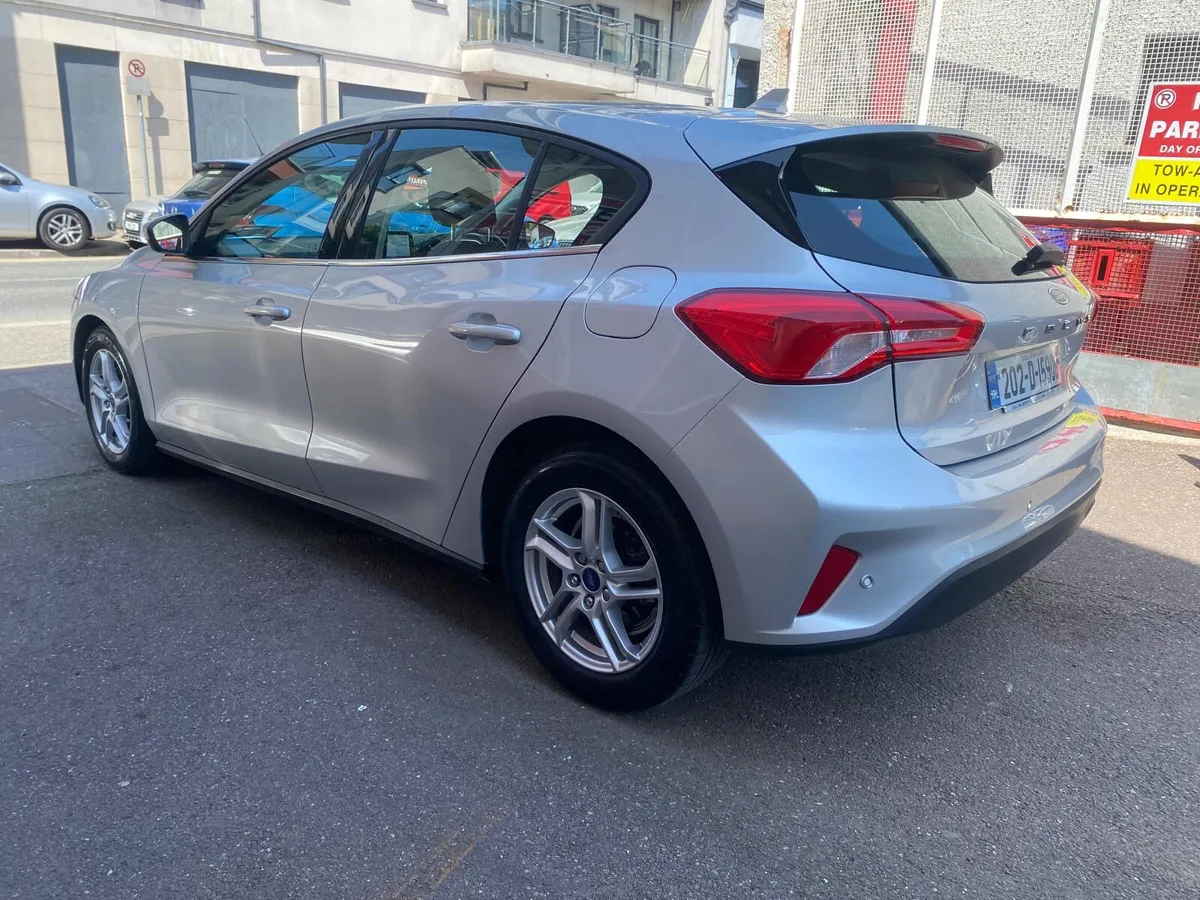 Ford Focus 2020 - Image 2