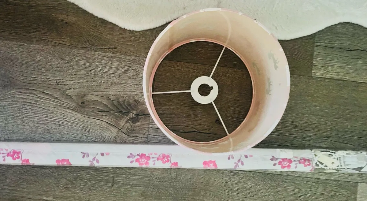 Two items for sale - Image 2