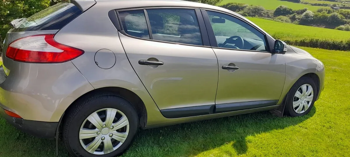 Renault Megane 2012 very low km - Image 1