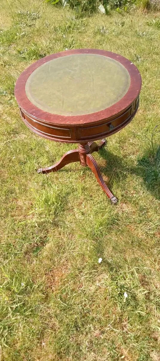 Old card table - Image 1