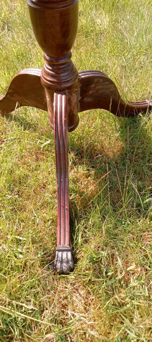 Old card table - Image 2